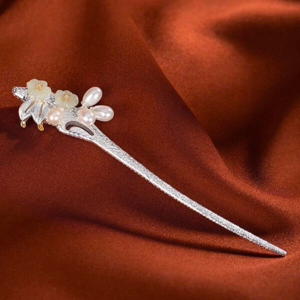 2HotanJadePlumBlossom4PearlHairpin-Silver.jpg