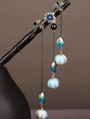 Wood 3 Lantern Fish Tassel Flower Hairpin