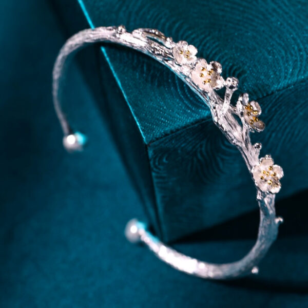 4PeachBlossomOpenBracelet-Silver.jpg 4PeachBlossomOpenBracelet-Silver.jpg