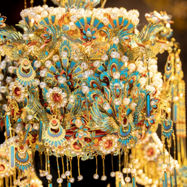 AssemblyChinesePearlDianCuiPhoenixCrownTiara.jpg AssemblyChinesePearlDianCuiPhoenixCrownTiara.jpg