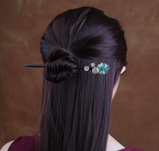 BlueFlowerCopperLeafHairpi.jpg