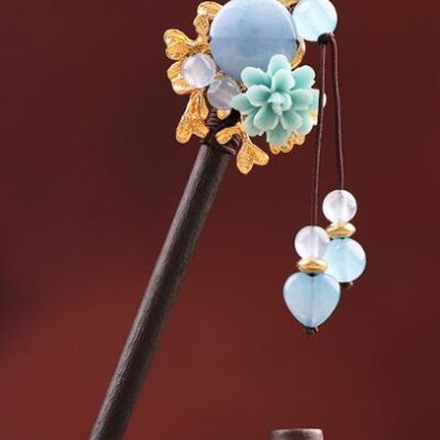 Wood Blue Flower Sapphire 7 Bead Hairpin