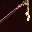 BranchRedPearl3WhitePearlTasselHairpin.jpg