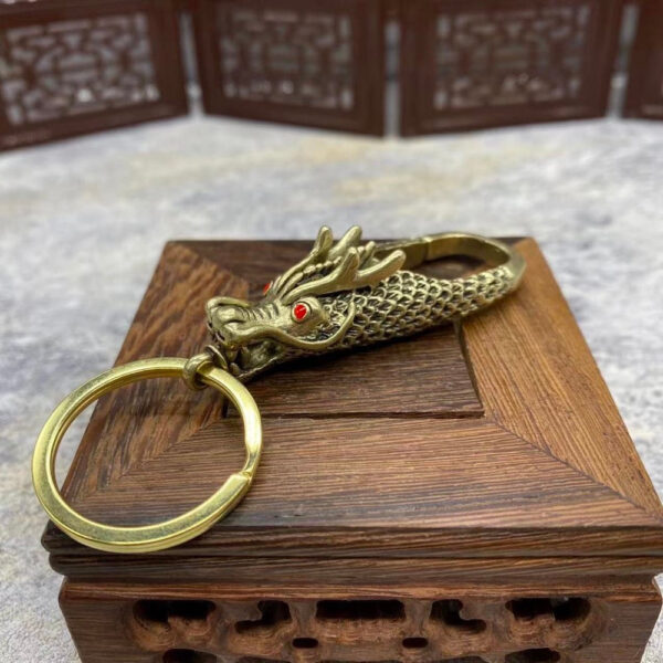 BronzeDragonandRedeyekeychain.jpg