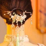 Camelliaflowerpearltasselhairpin.jpg
