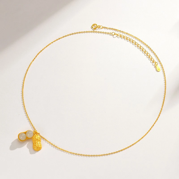 ChineseStylePeanutShapeHetianJadePendantNecklaceClose-UpDetail.png