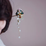 CloisonneButterflyWhiteFlowerPearlHairpin.jpg