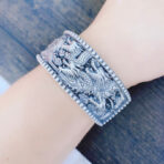 DoubleDragonsPlayingwithBeadshollowoutBracelet.jpg