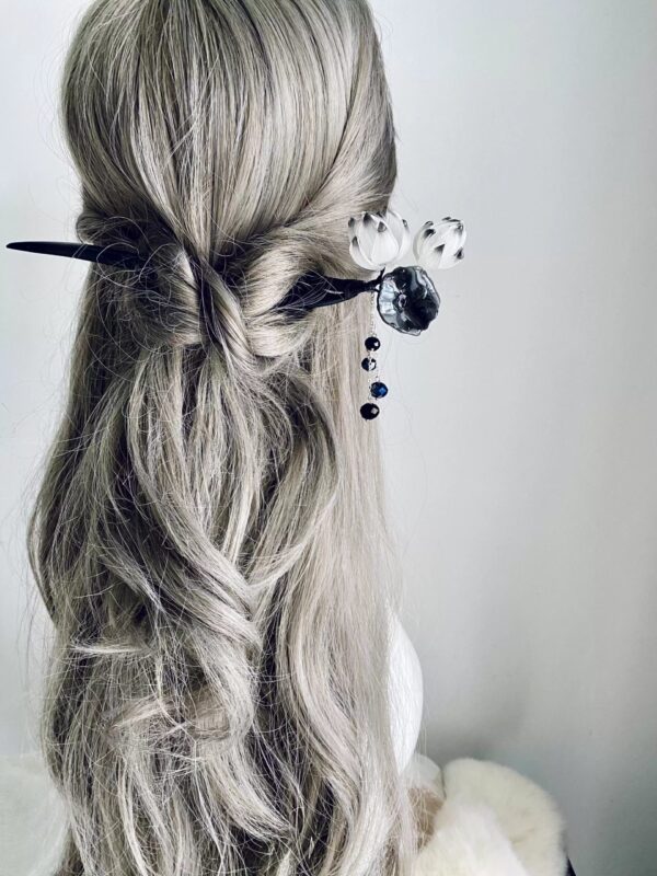 Eleganttasselhairpinwithdoublelotusdesign_handcraftedwithbio-inspiredartificialflowers.jpg