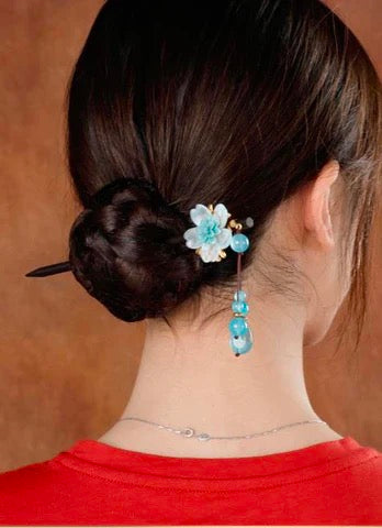 Flower6BlueBeadsTasselHairpin.jpg