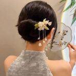 LinglanFlowerPearl3TasselHairpin.jpg