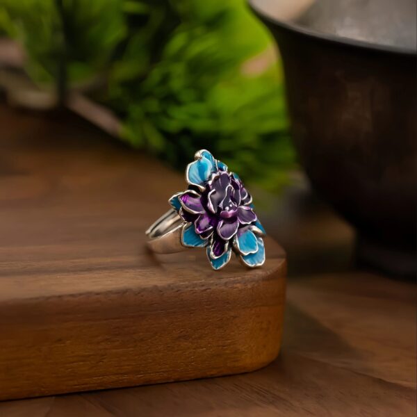 Luxuryenamelflowerringinblueandviolettones_ethnicstylesilverjewelry-1.jpg