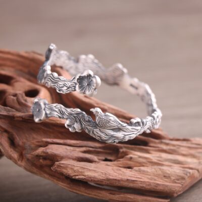 Sterling Silver Magpie Plum Blossom Bracelet