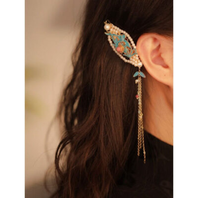 Orchid Pearl Side Ear Tassel Enamel Hairpin