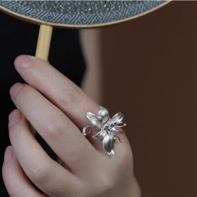 Chinoiserie Orchid Adjustable Open Ring