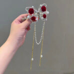 PearlButterflyTasselHairpin.jpg