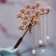 PearlFlowerHairpin.jpg