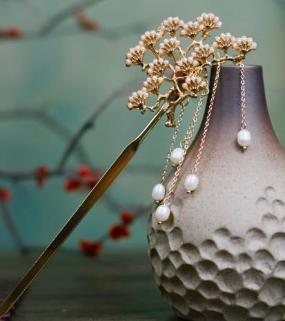 PearlFlowerTasselHairpin.jpg