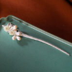 PlumBlossom4PearlHairpin.jpg