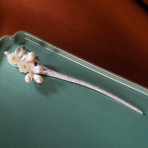 PlumBlossom4PearlHairpin.jpg