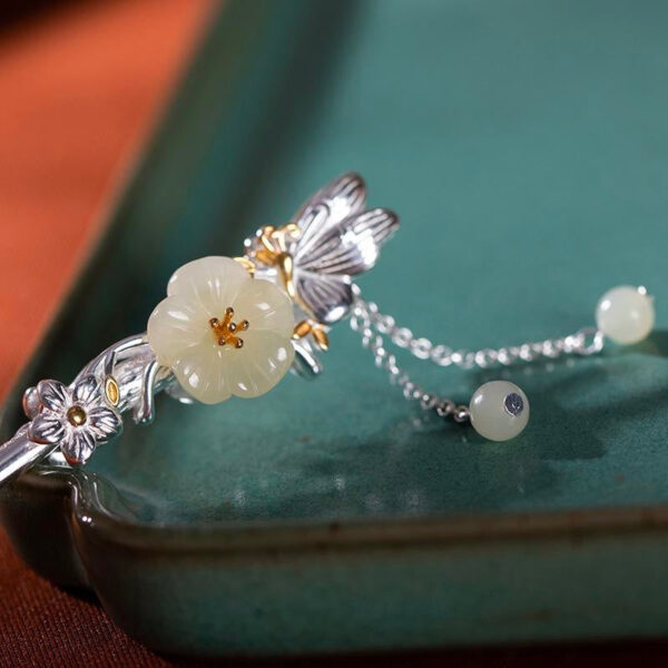 PlumBlossomHotanJadeHairpin.jpg