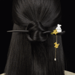 RabbitOsmanthusHairpin-Wood.png
