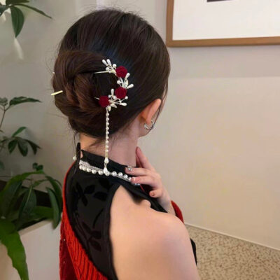 Red Rose Pearl Tassel U-Shape Hairpin