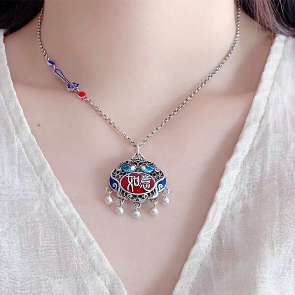 RedRuyiLockPendantRuyiNecklace-SterlingSilver.jpg RedRuyiLockPendantRuyiNecklace-SterlingSilver.jpg