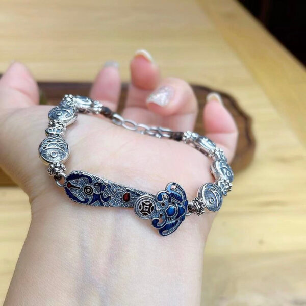 Ruyi6FishBraisedBlueBracelet.jpg Ruyi6FishBraisedBlueBracelet.jpg