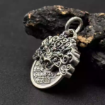 TraditionalChinesePiXiuBaguaSilverNecklace_LuckyAmuletJewelry.png