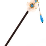 WhiteFlower3BluePearlTasselHairpin.jpg