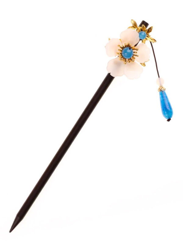 WhiteFlower3BluePearlTasselHairpin.jpg WhiteFlower3BluePearlTasselHairpin.jpg