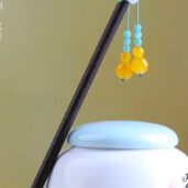 WhiteFlower5glazeBeadsTasselHairpin-Wood.jpg