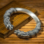 dragonheadedbracelet.jpg
