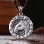 horsePendant.jpg