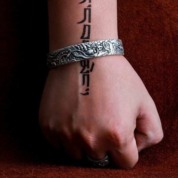 silverGuanGongbracelet.jpg